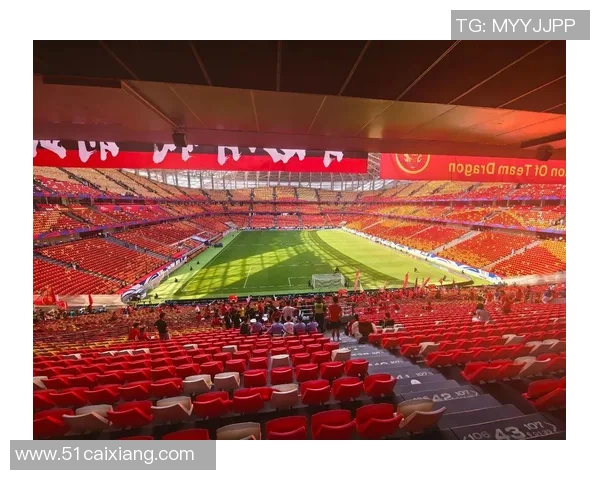 足球私聊：探讨球场内外的激情与策略分享